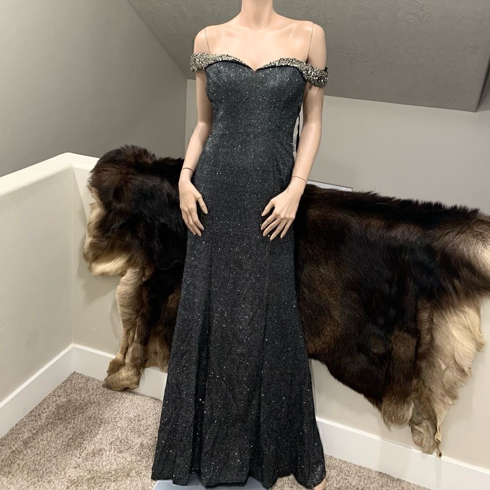 New Charming Glitter Off-The Shoulder Mermaid Gown With Beads